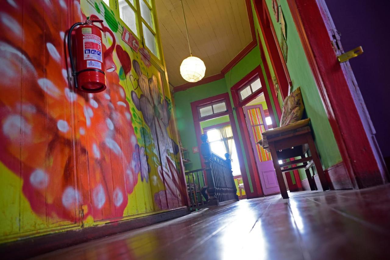 De Colores Hostal Valparaíso Extérieur photo